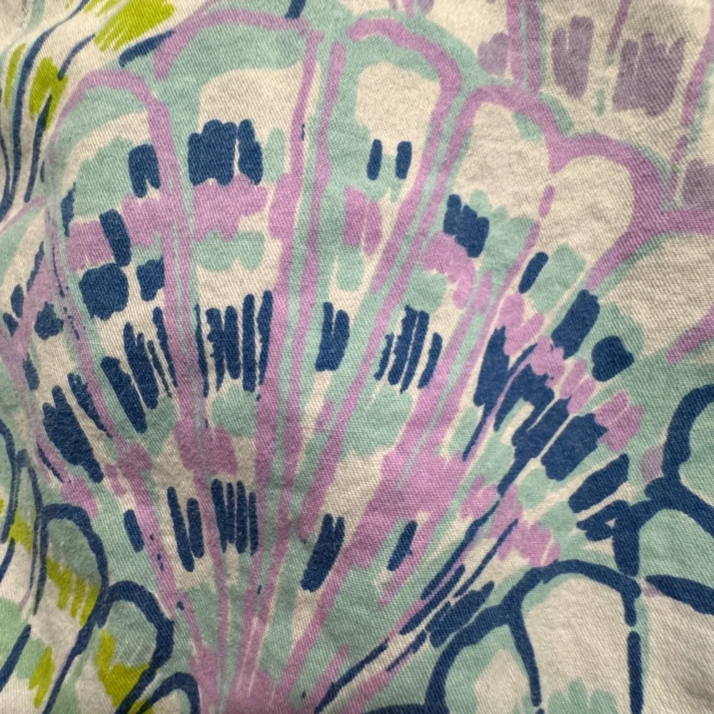 Lilly Pulitzer size 0 white oh Shello scalloped buttercup cotton shorts